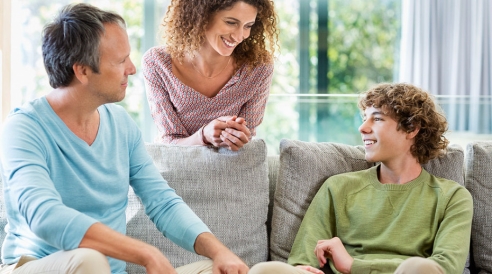 Как родителю наладить общение с подростком? - Промам